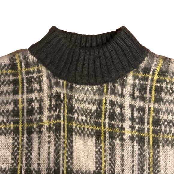Nine west fuzzy, mock turtleneck sweater in yellow & gray plaid size large - Picture 7 of 11